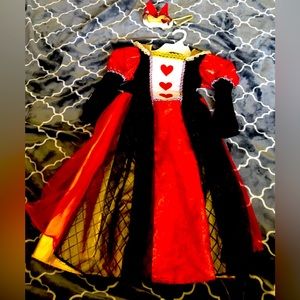 Cute queen Halloween costume for girls size 4-5